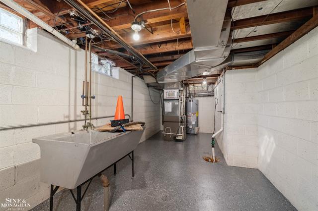 Builiding view twenty four for 201 Mcmillan, Grosse Pointe, MI. 48236