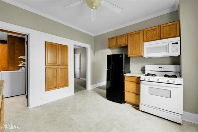 Builiding view seven for 213 Muir, Grosse Pointe, MI. 48236