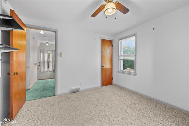Builiding view eighteen for 343 Mount Vernon, Grosse Pointe, MI. 48236