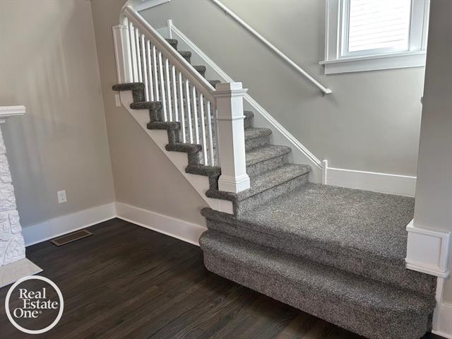 Builiding view twelve for 1765 Brys, Grosse Pointe, MI. 48236