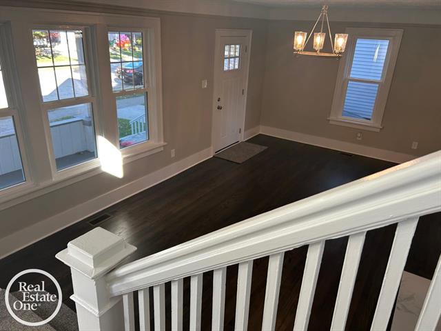 Builiding view twenty seven for 1765 Brys, Grosse Pointe, MI. 48236