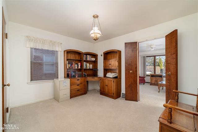 Builiding view eleven for 1922 Oxford, Grosse Pointe, MI. 48236