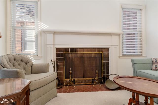 Builiding view five for 1922 Oxford, Grosse Pointe, MI. 48236