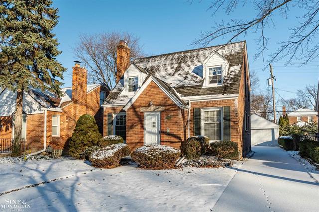 Builiding view thirty for 1922 Oxford, Grosse Pointe, MI. 48236