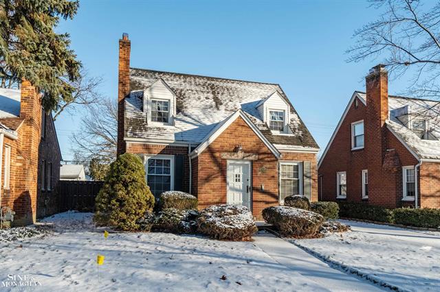 Builiding view twenty eight for 1922 Oxford, Grosse Pointe, MI. 48236