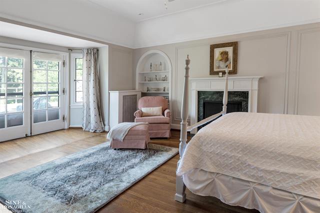 Builiding view fifty nine for 257 Ridge, Grosse Pointe, MI. 48236