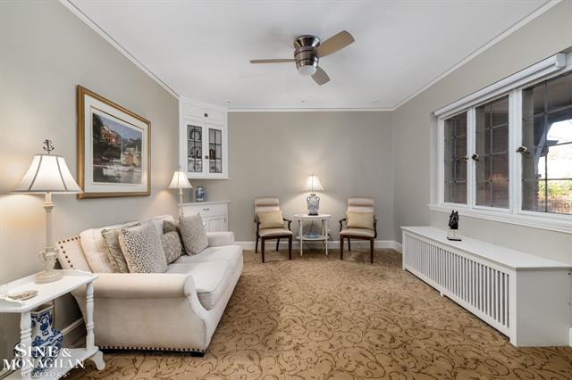 Builiding view fifty three for 257 Ridge, Grosse Pointe, MI. 48236