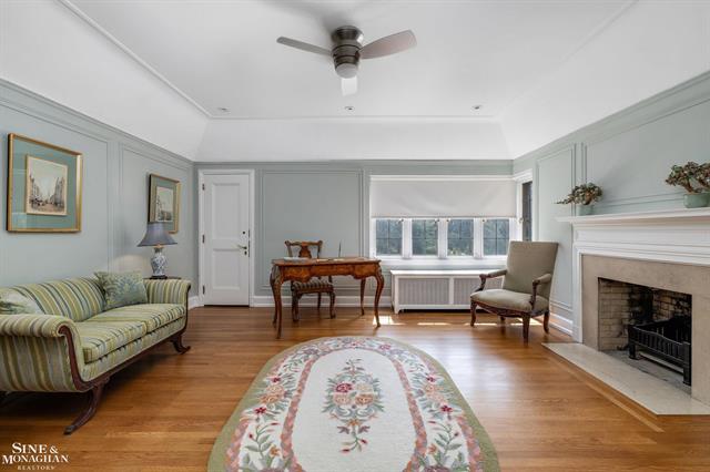 Builiding view forty five for 257 Ridge, Grosse Pointe, MI. 48236