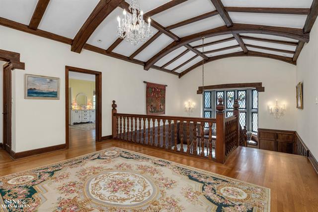 Builiding view forty two for 257 Ridge, Grosse Pointe, MI. 48236