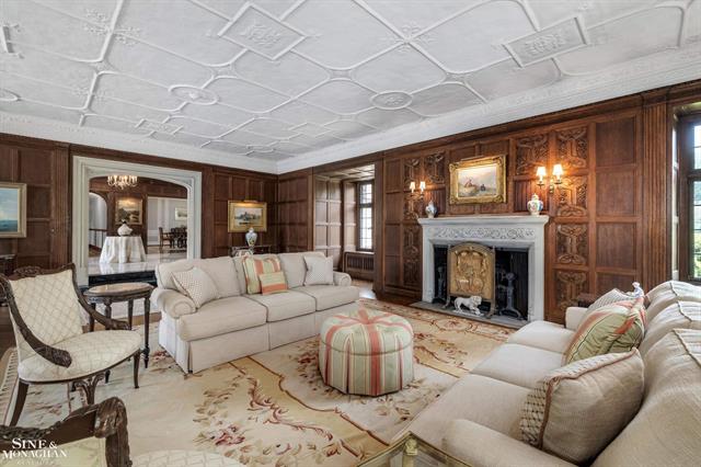 Builiding view ten for 257 Ridge, Grosse Pointe, MI. 48236