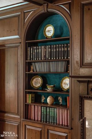 Builiding view twenty five for 257 Ridge, Grosse Pointe, MI. 48236