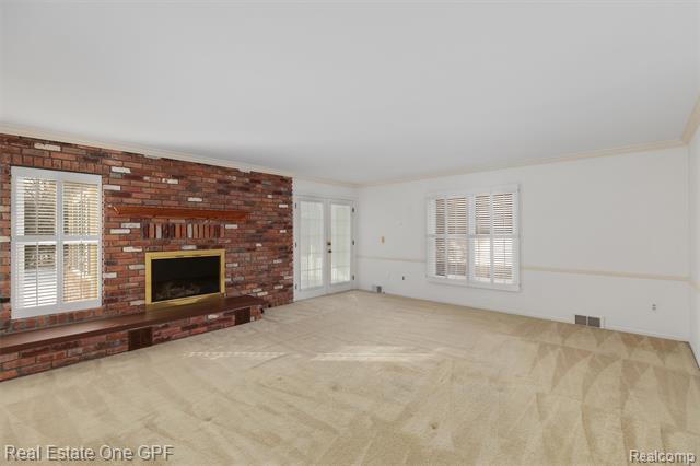 Builiding view fourteen for 277 Kenwood, Grosse Pointe, MI. 48236