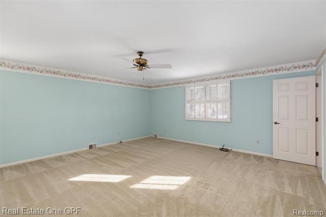 Builiding view twenty eight for 277 Kenwood, Grosse Pointe, MI. 48236