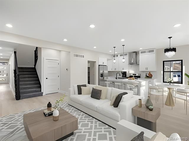 Builiding view three for 920 W Maplehurst, Ferndale, MI. 48220