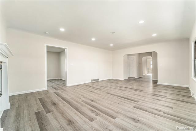 Builiding view five for 24614 Taft, Novi, MI. 48375