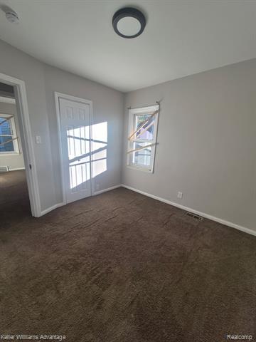 Builiding view five for 20032 Elkhart, Harper Woods, MI. 48225