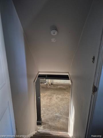 Builiding view seven for 20032 Elkhart, Harper Woods, MI. 48225