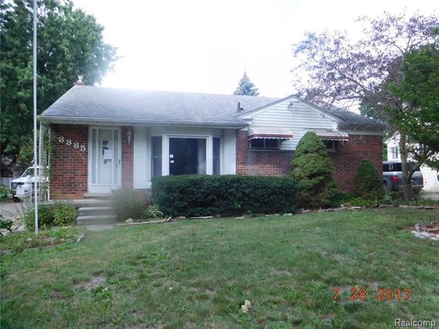front view for 23885 Colchester Dr, Farmington, Mi. 48336