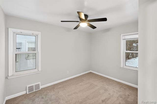 Builiding view twelve for 18827 Woodside, Harper Woods, MI. 48225