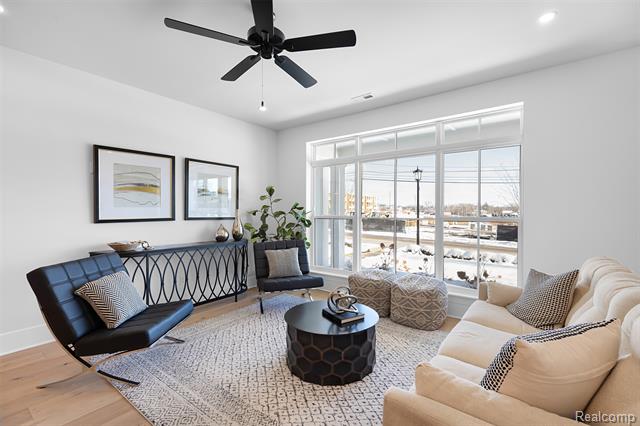 Builiding view four for 314 N Center, Northville, MI. 48167