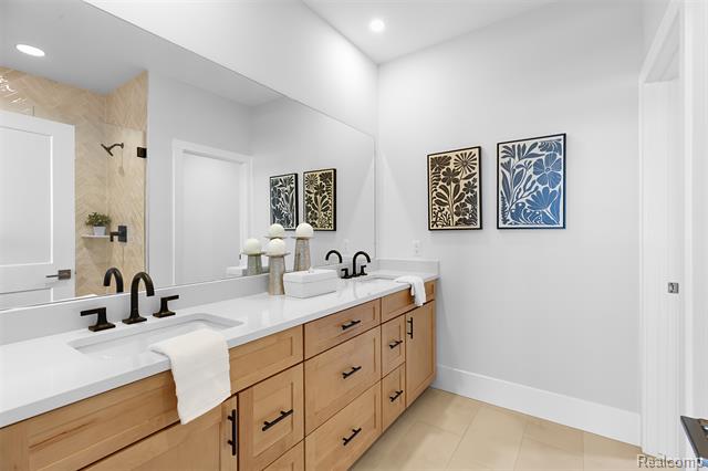 Builiding view seventeen for 314 N Center, Northville, MI. 48167