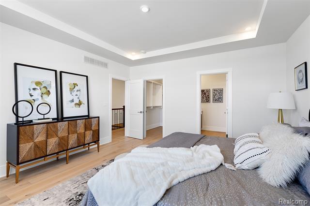 Builiding view sixteen for 314 N Center, Northville, MI. 48167