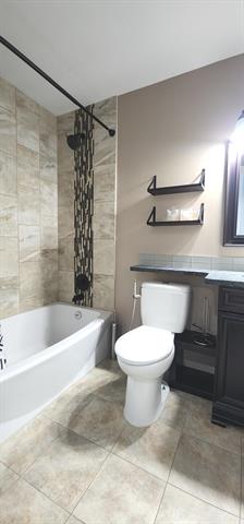 Builiding view six for 50225 S Interstate 94 Service, Belleville, MI. 48111