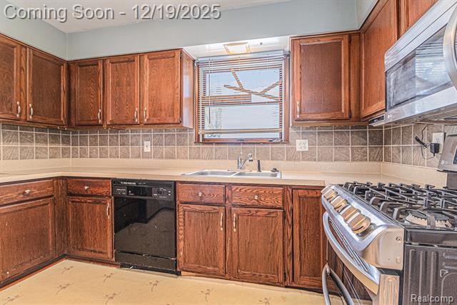 Builiding view eleven for 6191 Rawsonville, Belleville, MI. 48111