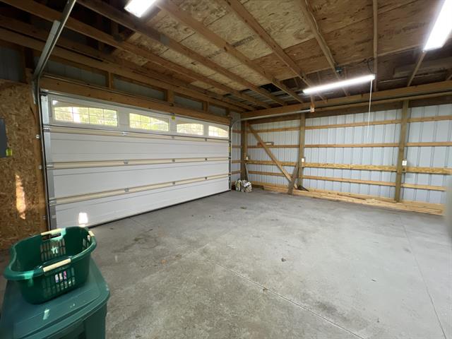 Builiding view forty nine for 23568 Bohn, Belleville, MI. 48111