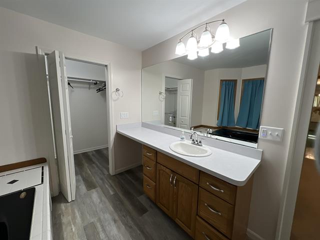 Builiding view twenty one for 23568 Bohn, Belleville, MI. 48111