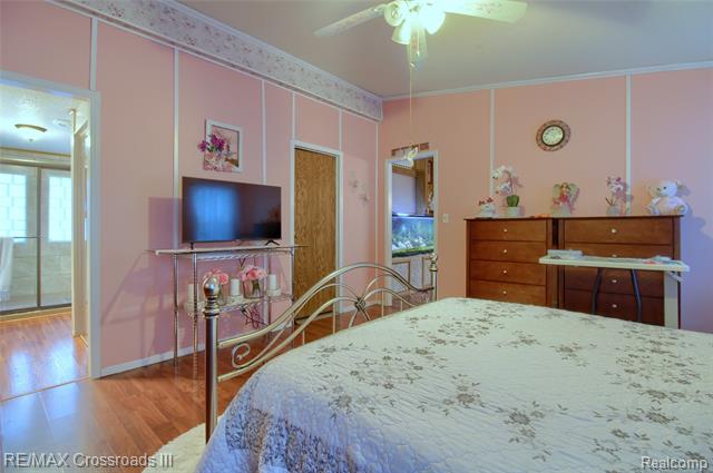 Builiding view fifteen for 48620 Wear, Belleville, MI. 48111