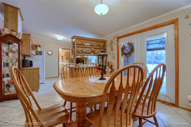 Builiding view five for 48620 Wear, Belleville, MI. 48111