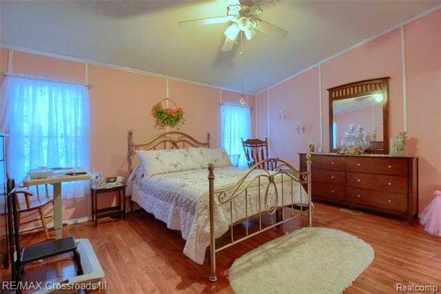 Builiding view fourteen for 48620 Wear, Belleville, MI. 48111