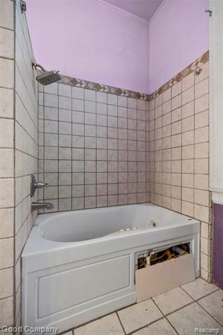 Builiding view eight for 36950 Willow, New Boston, MI. 48164