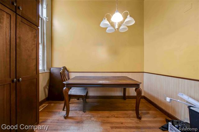 Builiding view fifteen for 36950 Willow, New Boston, MI. 48164