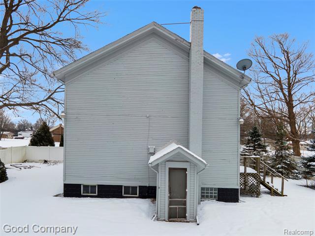 Builiding view forty nine for 36950 Willow, New Boston, MI. 48164