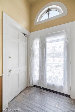 Builiding view one for 36950 Willow, New Boston, MI. 48164