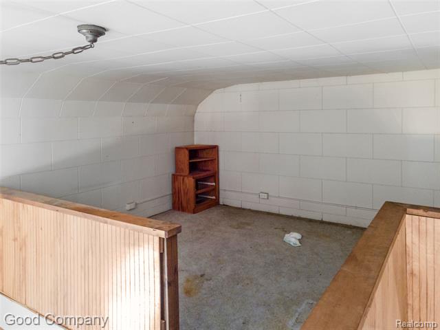 Builiding view twenty seven for 36950 Willow, New Boston, MI. 48164