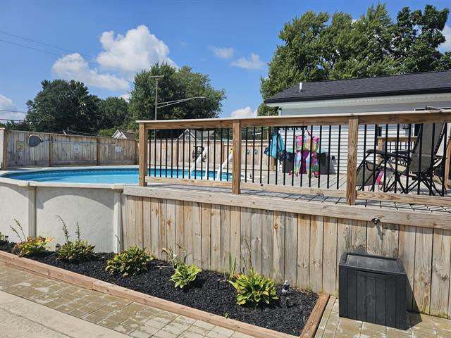 Builiding view eight for 36761 Willow, New Boston, MI. 48164