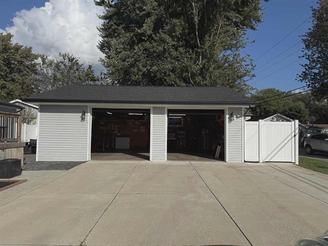 Builiding view six for 36761 Willow, New Boston, MI. 48164