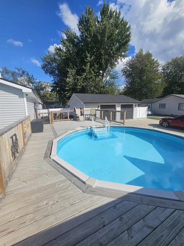 Builiding view sixteen for 36761 Willow, New Boston, MI. 48164