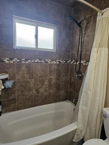 Builiding view thirty five for 36761 Willow, New Boston, MI. 48164