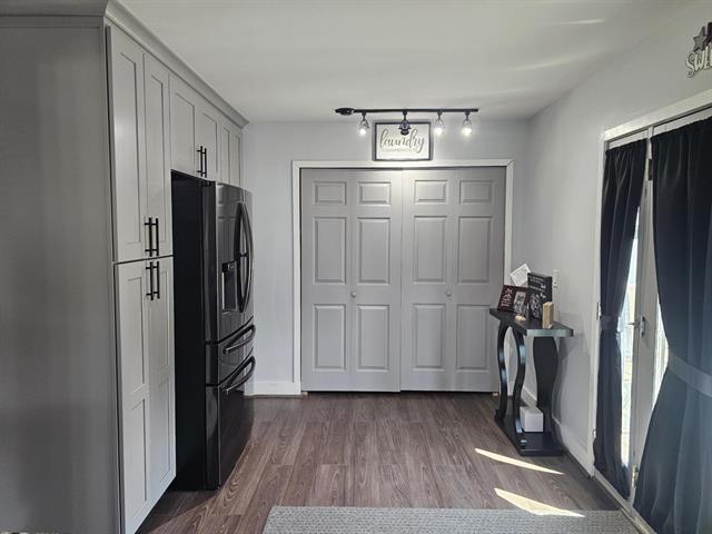 Builiding view twenty for 36761 Willow, New Boston, MI. 48164