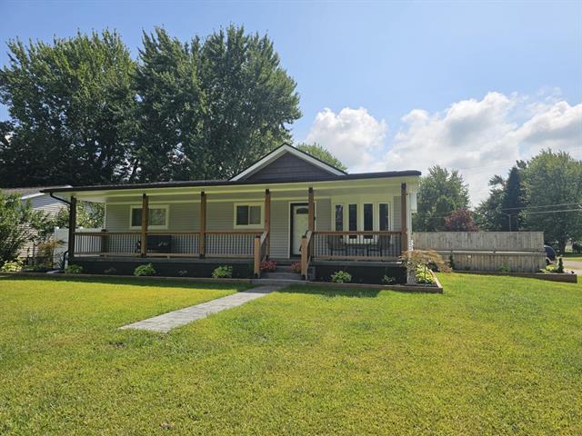 Builiding view two for 36761 Willow, New Boston, MI. 48164