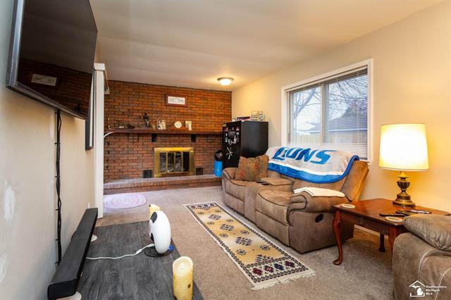 Builiding view nine for 30482 Dover, Flat Rock, MI. 48134