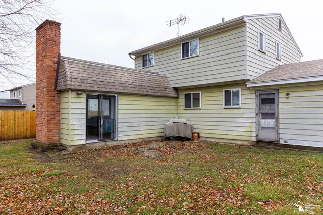 Builiding view thirty seven for 30482 Dover, Flat Rock, MI. 48134