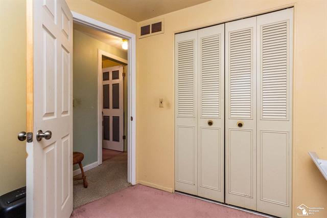 Builiding view twenty four for 30482 Dover, Flat Rock, MI. 48134