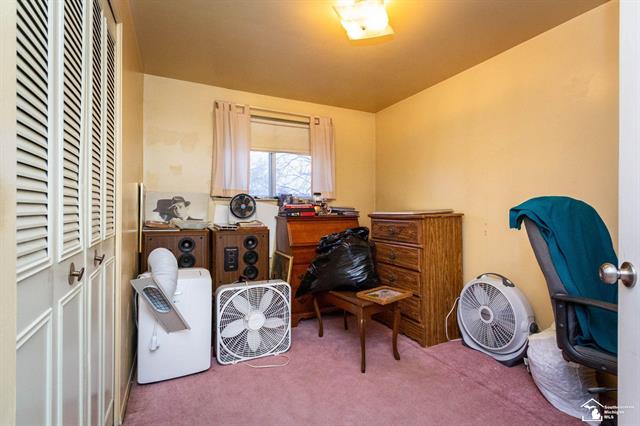 Builiding view twenty three for 30482 Dover, Flat Rock, MI. 48134