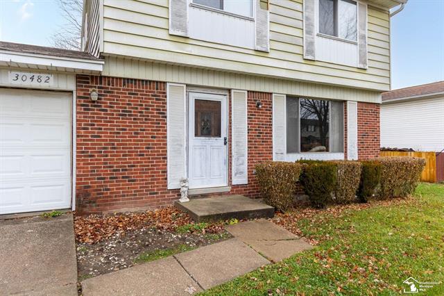 Builiding view two for 30482 Dover, Flat Rock, MI. 48134