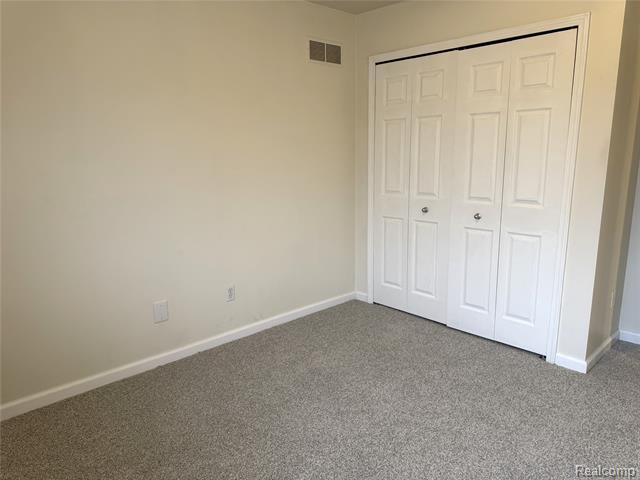 Builiding view thirty for 19468 Sexton, Rockwood, MI. 48173